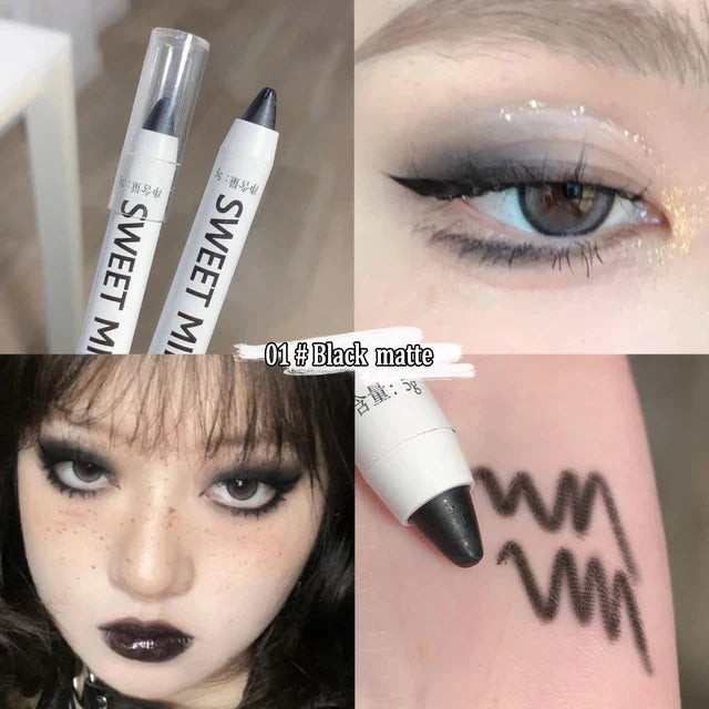 Crayon eyeliner noir mat avec la marque ’SWEET M’.