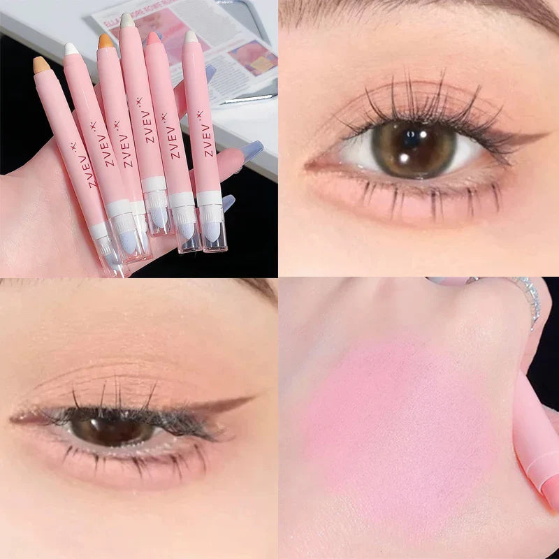 Crayons de maquillage rose et exemples d’application de maquillage pour les yeux montrant des looks d’eye-liner ailé.