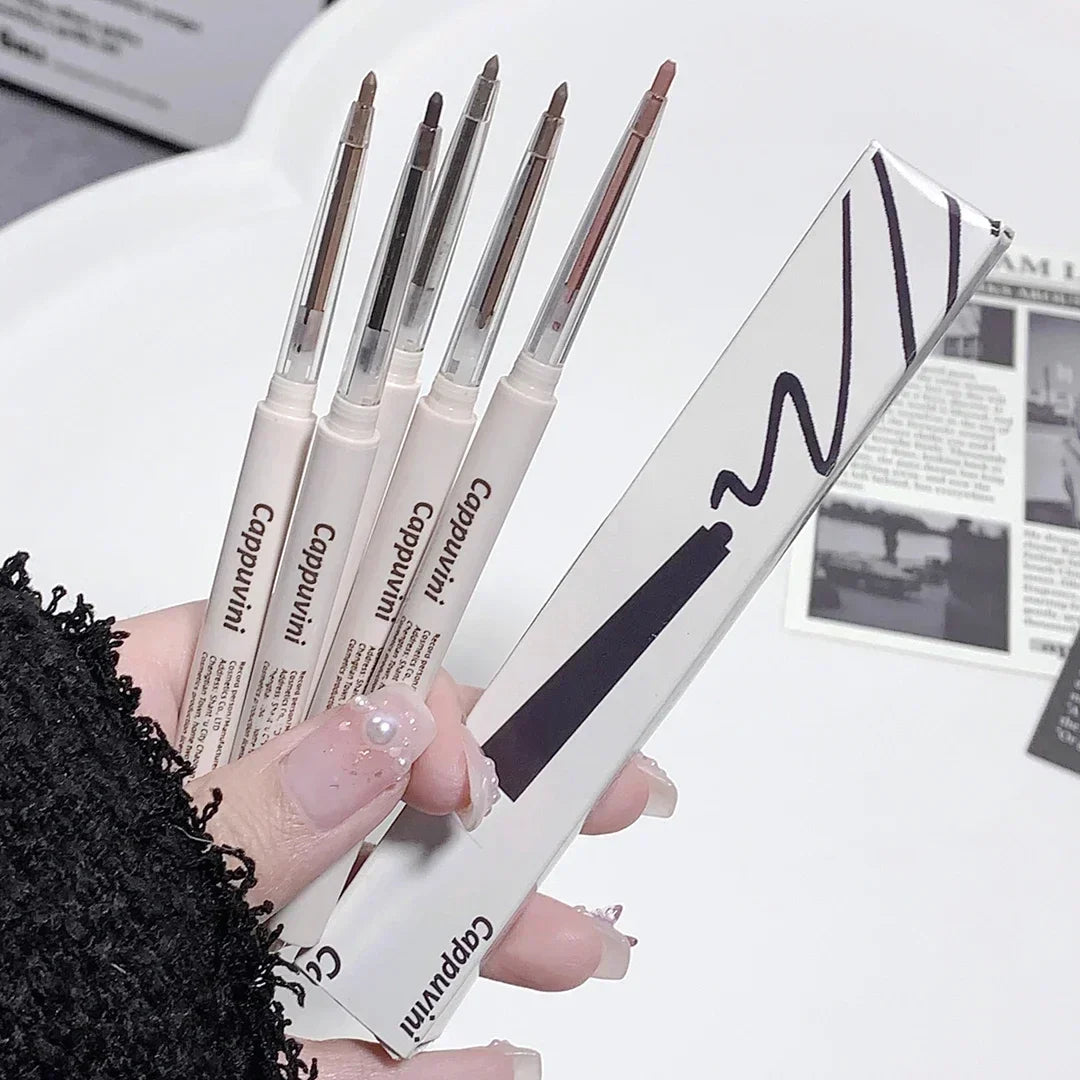 Set de stylos en plastique transparent avec encre noire.