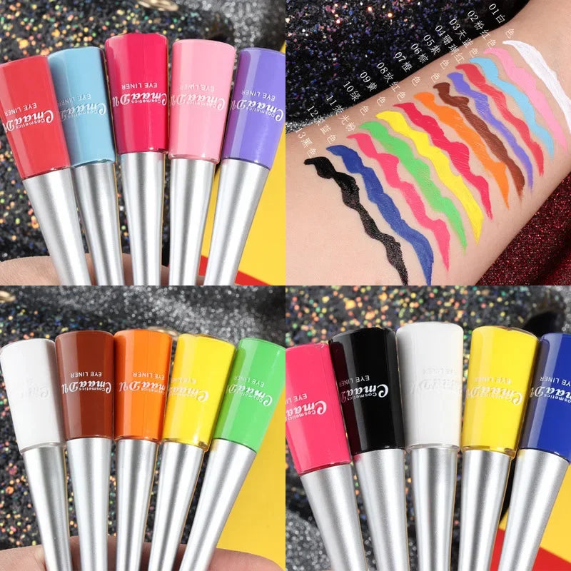 Des eyeliners liquides colorés avec des tubes métalliques argentés sont présentés avec leurs échantillons de couleurs correspondants.