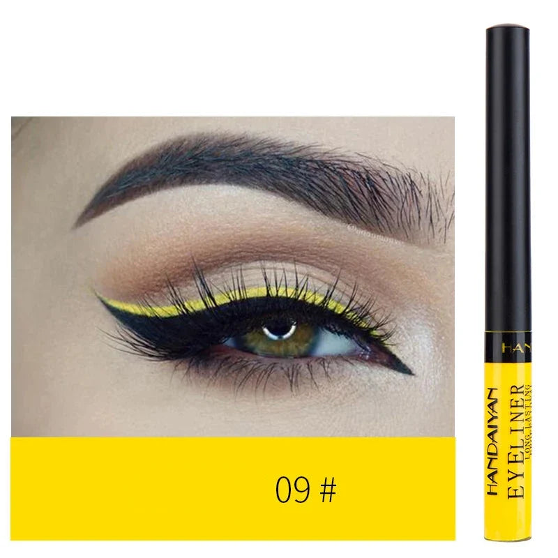 Eyeliner liquide jaune avec applicateur noir.