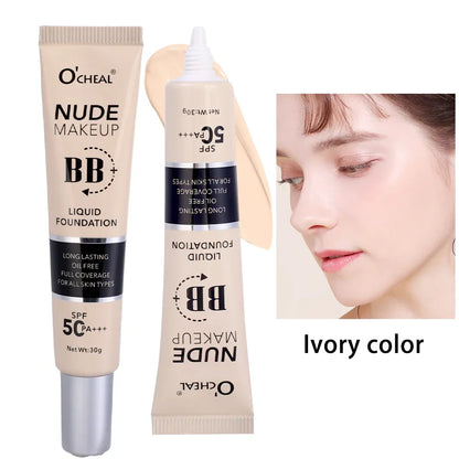 Fond de teint liquide BB cream de couleur ivoire avec protection SPF 50.