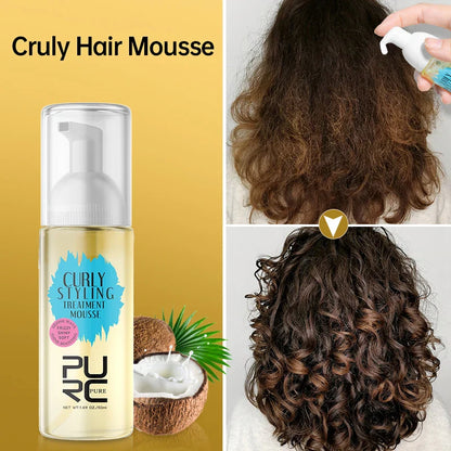 Mousse coiffante pour cheveux bouclés avec des ingrédients à base de noix de coco, accompagnée de photos avant et après le traitement des cheveux.