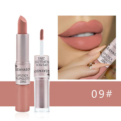 Duo de rouge à lèvres et de gloss 2-en-1 rose nude dans la teinte 09.